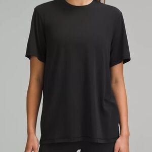 lululemon athletica Black Short Sleeve Tee